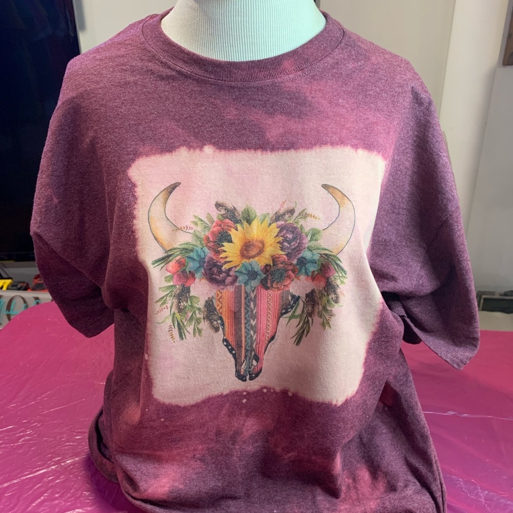 Graphic tee